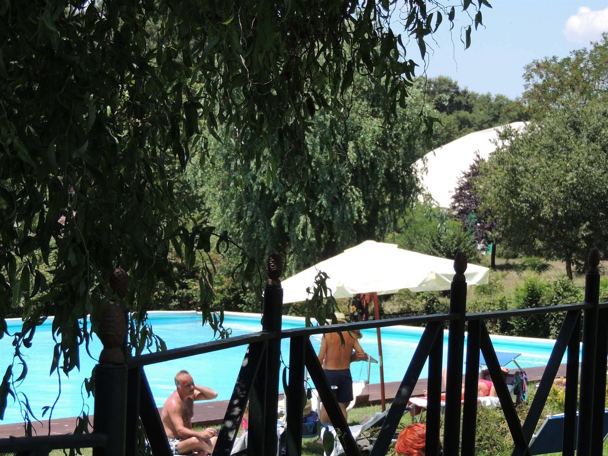 앙귈라라사바치아 Country Relais I Due Laghi 빌라 외부 사진
